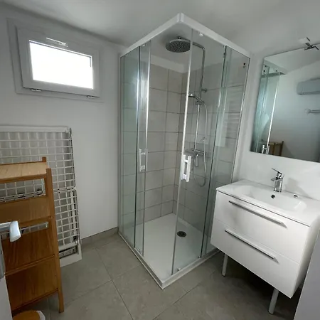 Le Clos Des Genets 2*